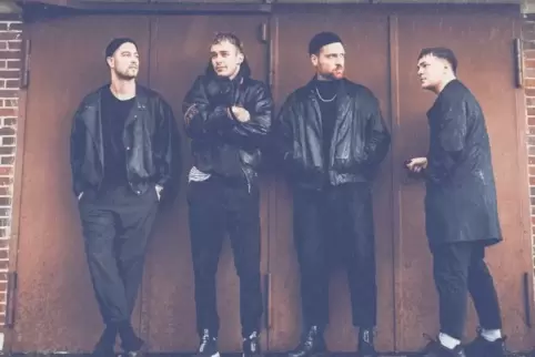 Hier herbstlich gestimmt: Fibel (Dennis Borger, Noah Fürbringer, Lukas Brehm und Jonas Pentzek, von links).