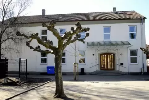 Die Grunschule Laumersheim. Bald werden Zahlen vorliegen, die den Verbandsgemeinderat und die Verwaltung befähigen sollen, weite