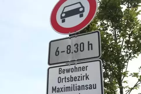 Das Durchfahrtsverbot gilt in Maximiliansau seit über 20 Jahren. Die Polizei kann nicht ständig kontrollieren. Mit den Schranken