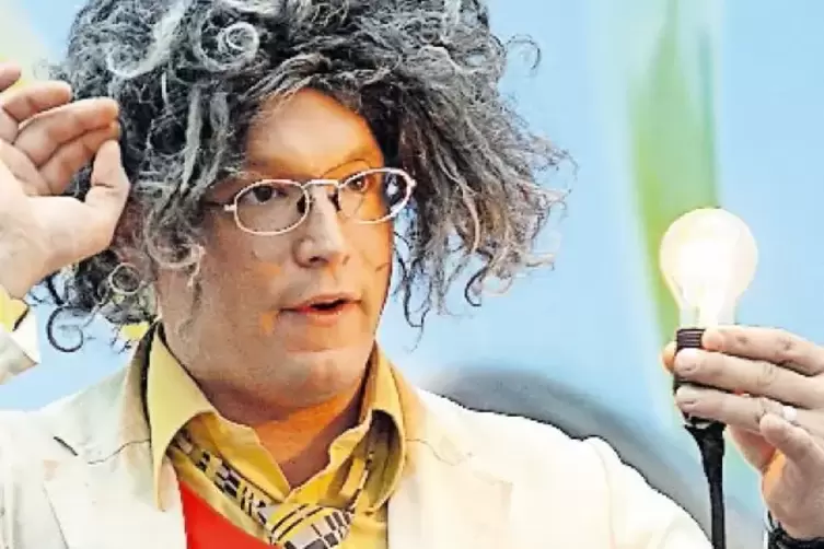 Comedy und Zauberei: „Der verrückte Professor“ kommt zum Fest.