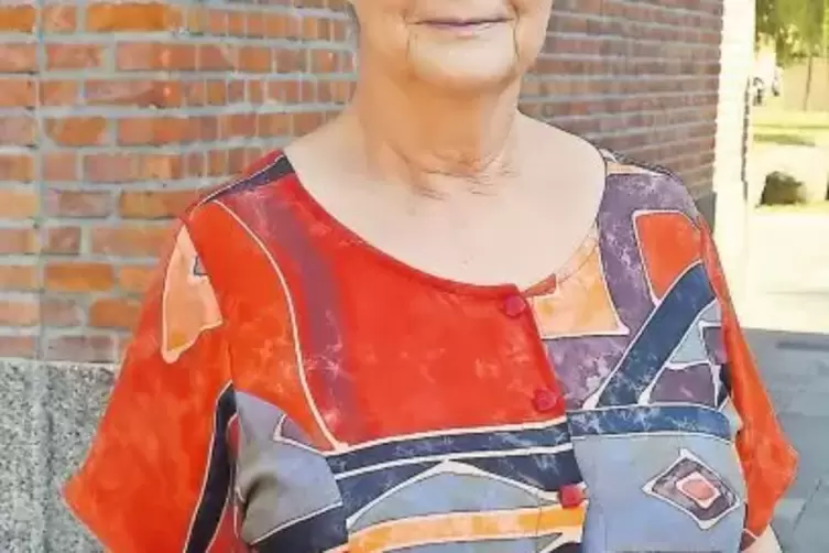 Fundgrube Ludwigshafen: Barbara Ritter, Vorsitzende des Vereins Rhein-Neckar-Industriekultur, im Ludwigshafener Westend.