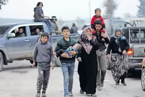 Korrupte Milizen: An zahlreichen Kontrollpunkten müssen Bürger in Afrin bezahlen, wenn sie passieren möchten. Unser Bild entstan