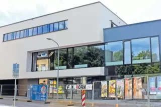 Dem Bedarf angepasst. Der TAS-Neubau bietet Studierenden und Mitarbeitern gute Lern- und Arbeitsbedingungen.