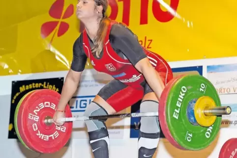 Nina Schroth vom Bundesligisten AC Mutterstadt fiebert der neuen Saison entgegen und freut sich auf Lisa Marie Schweizer, die ei
