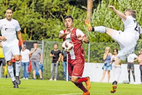 Kann, wenn er gut drauf ist, sein Team nach vorn peitschen: Mohamed Morabet (20) aus der Offensivabteilung des 1. FC Kaiserslaut