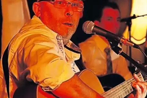 „Wir haben uns noch nicht so über die Haardt bemüht“, sagt Matthias Kinder über seine Band, die in der Westpfalz Kult ist.