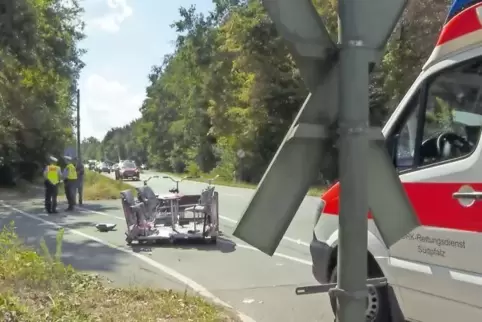 Bei dem Unfall zwischen Hochstadt und Offenbach ist ein Sachschaden von rund 20.000 Euro entstanden.