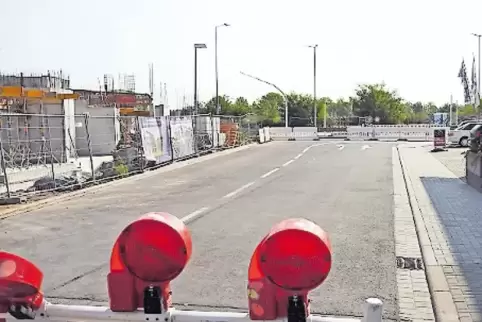 Fertig markiert und doch gesperrt: Ziegelofenweg.