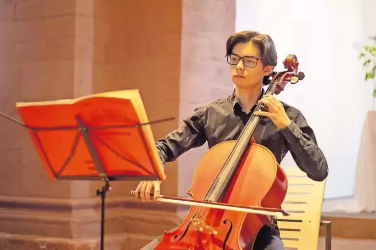 19-jähriges Cello-Talent: Jakob Daniel Seel im Fabianstift.
