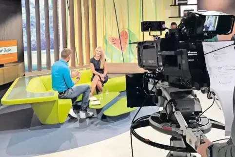 „Ich hab’s auch nicht immer leicht mit mir“ heißt Anne Vogds Buch. Die Promo-Tour dafür führte sie vor kurzem auch in die Fernse