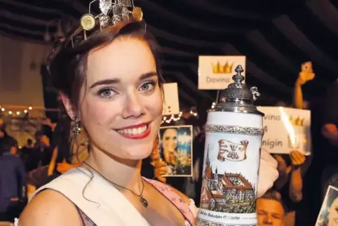 Ihre Amtszeit endet am 20. September: die amtierende Bierfestkönigin Davina Weintz.
