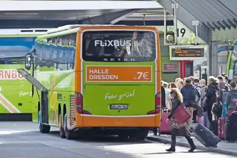 Flixbus hat auf dem deutschen Fernbusmarkt einen Marktanteil von über 90 Prozent. Das Bild entstand in Berlin.