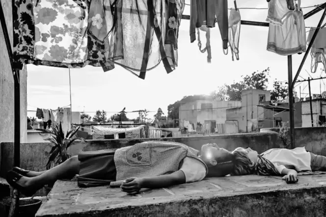 Zum ersten Mal hat eine Netflix-Produktion den Hauptpreis beim Filmfestival von Venedig gewonnen: Szene aus »Roma« von Oscarprei Zum ersten Mal hat eine Netflix-Produktion den Hauptpreis beim Filmfestival von Venedig gewonnen: Szene aus »Roma« von Oscarprei