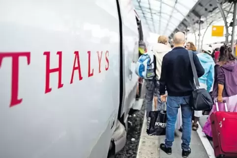 Die Thalys-Züge von Köln (Foto) nach Paris, sind die einzige Möglichkeit, per Bahn von Nordrhein-Westfalen in die französische H