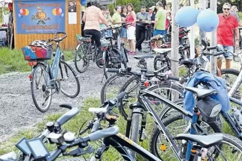 Auch am Rastplatz der Einselthumer Fasnachter war viel los.
