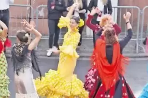 Die Flamencogruppe hatte einen farbenfrohen Auftritt bei der Kerwe im vergangenen Jahr.