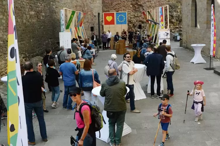 20180915_demokratievfestival_.JPG
