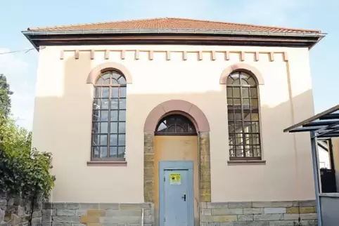 Die provisorische Bautür soll in Kürze wieder durch das Original ersetzt werden.