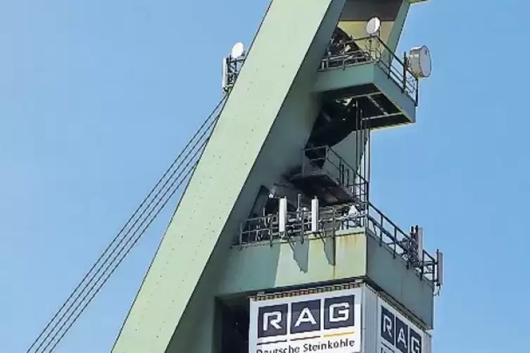Weithin sichtbar: der F&ouml;rderturm von Prosper Haniel.
