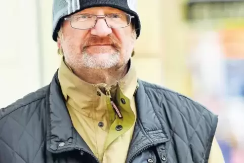 Will dem Staat nicht auf der Tasche liegen: Richard Brox lebt immer noch auf der Straße.