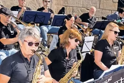 Das Abschlusskonzert der Veldenz-Königsland-Konzertreihe gestaltete die Königsland-Swingband des Musikvereins Wolfstein.