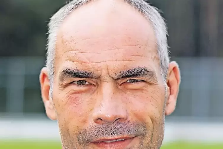 Ralf Lacroix, Co-Trainer des SV Gro&szlig;steinhausen.