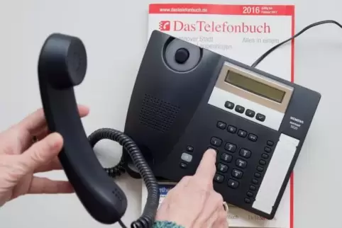 Auch das Festnetztelefon funktioniert derzeit bei vielen Bürgern von Freckenfeld nicht.  Foto: DPA