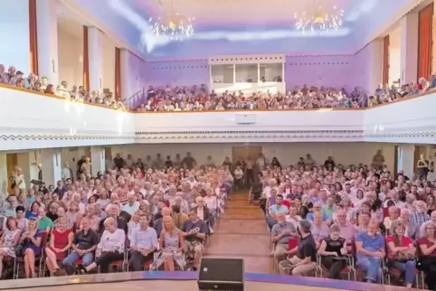 Großes Interesse: 650 Zuhörer verfolgten die RHEINPFALZ-Podiumsdiskussion am 12. September in der Festhalle, bei der sich die se