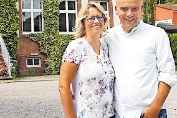 Ihr Konzept findet zunehmend Anklang: Felicitas und Marcel Heyne, &bdquo;Uridu&ldquo;-Gr&uuml;nder, in Annweiler-Gr&auml;fenhausen.