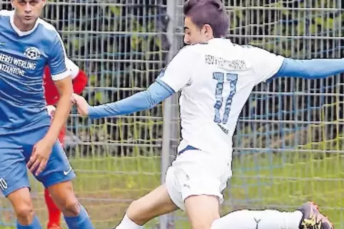 Joshua Moos (in Weiß) kehrt in die Freimersheimer Elf zurück.