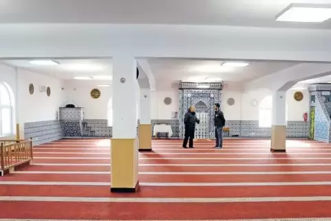 An besonderen Feiertagen kommen rund 1000 Menschen in der Moschee in West zusammen.