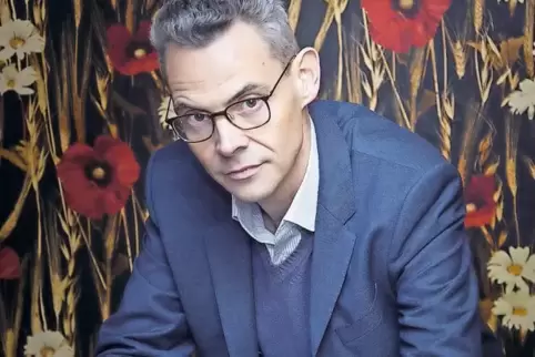 „Der Platz an der Sonne“ ist Christian Torklers Romandebüt.