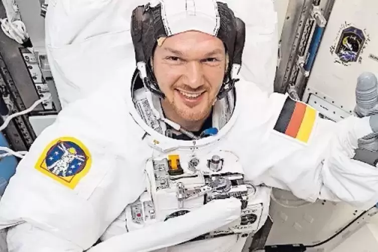 Alexander Gerst ist heute Kommandant der Raumstation ISS. Bei seinem Vortrag 2015 waren 3000 Zuhörer in Speyer: Rekord.