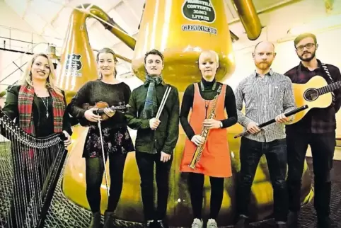 Beim Folk-Festival mit von der Partie: Ailie Robertson mit ihrem Musikprojekt „Traditional Spirits“.