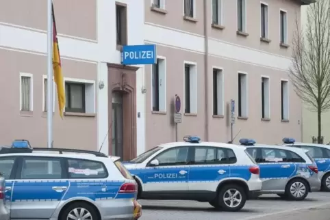  Die 90 Mitarbeiter und Mitarbeiterinnen wünschen sich schon lange mehr Platz in der Polizeiinspektion, denn die Räumlichkeiten 
