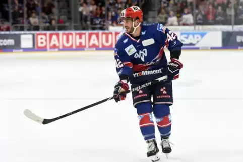 Ein Tor, zwei Vorlagen: Chad Kolarik war der Mann des Tages. Foto: KUNZ 
