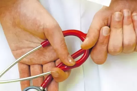 Dr. Google kann das persönliche Arzt-Patienten-Gespräch nicht ersetzen, sagen Dürkheimer Ärzte. Um Informationen nachzurecherchi