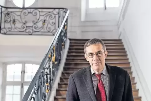 Paul Lang im Palais Rohan, einst Sitz von Fürstbischöfen, heute von drei Museen und und der Museumsverwaltung.