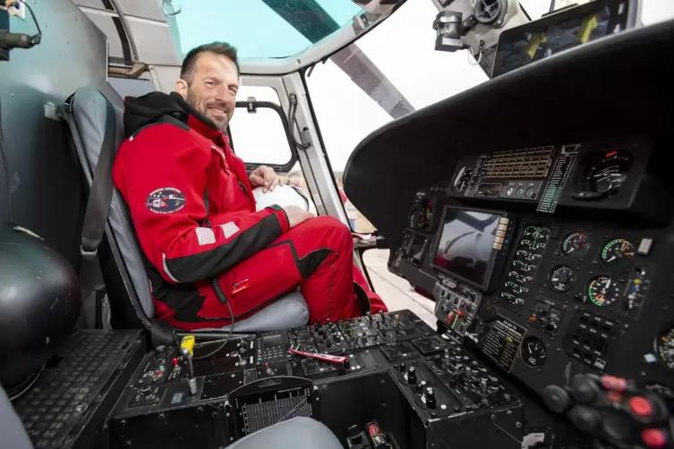 view_rettungshubschrauber19jac19.JPG