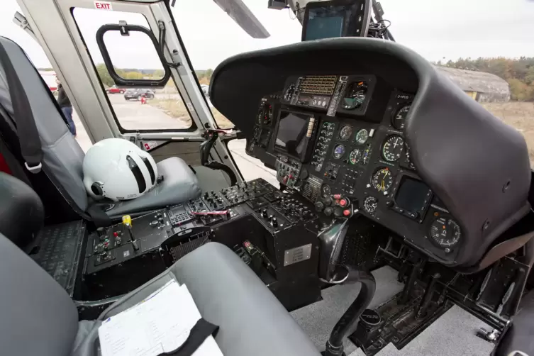 view_rettungshubschrauber15jac15.JPG