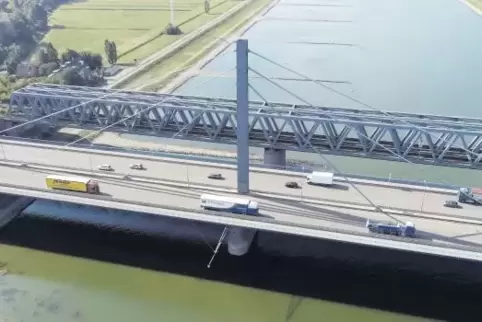 Ein Sanierungsfall: die bestehende Rheinbrücke.