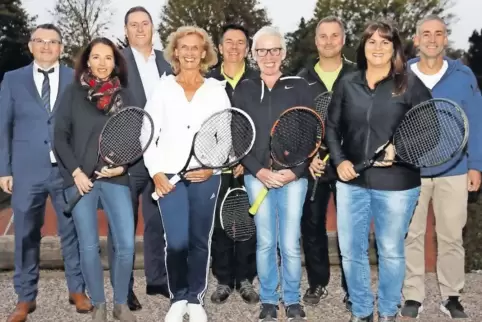 Pfalzmeister mit dem TC Dudenhofen (von links): Andreas Flory, Andrea Groß, Jerome Ribeiro, Christel Sprott, Stefan Laubenstein,
