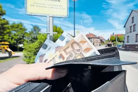 Die Gemeinde Hirschhorn leidet nicht nur unter der Belastung durch die Groß- und Dauerbaustelle entlang der Hauptstraße, sondern