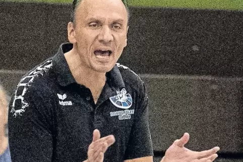 Lautstarker Antreiber: HR-Coach Sasa Ilic.
