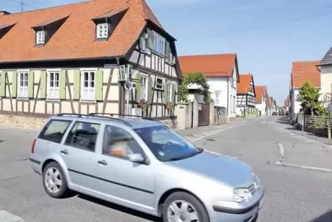 Nicht nur die Straßen entlasten, auch die innerörtliche Gestaltung will Peter Christ voranbringen, wenn die Westumgehung endlich