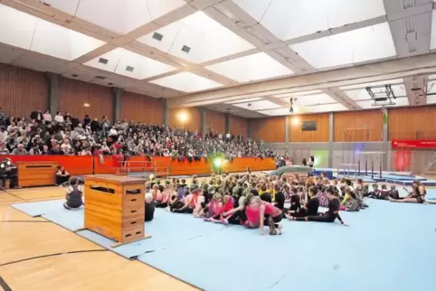 Die Sanierung der VG-Halle in Bad Bergzabern ist seit Jahren eines der zentralen Themen in der Verbandsgemeinde. Im Frühjahr sol