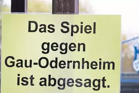 Hinweisschild am vergangenen Sonntag am Zeiskamer Platz. Der TB Jahn meint, richtig entschieden zu haben. Morgen spielt der Verb