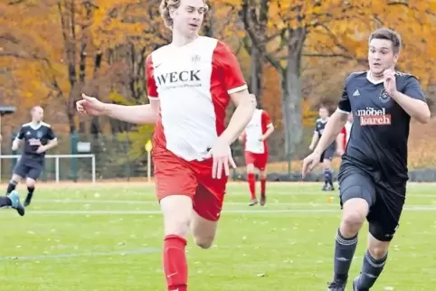 Der doppelte Lissmann: Felix Lissmann vom VfR Hundheim-Offenbach/Hinz-weiler trifft auf Nico Lissmann vom VfB Reichenbach.