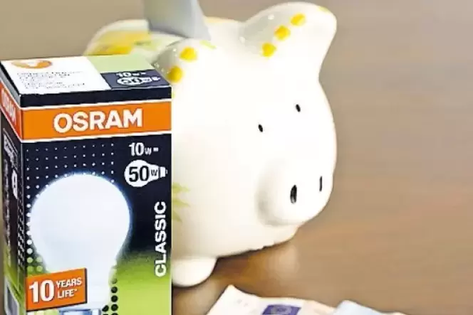 Energie kostet nicht nur Privathaushalte viel Geld, auch Verwaltungen und Gemeinden. Energie kostet nicht nur Privathaushalte viel Geld, auch Verwaltungen und Gemeinden.