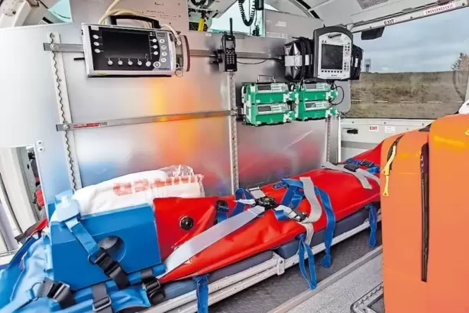 Technisch hervorragend ausgestattet, derzeit oft im Einsatz: der Intensivtransport-Hubschrauber der Johanniter.